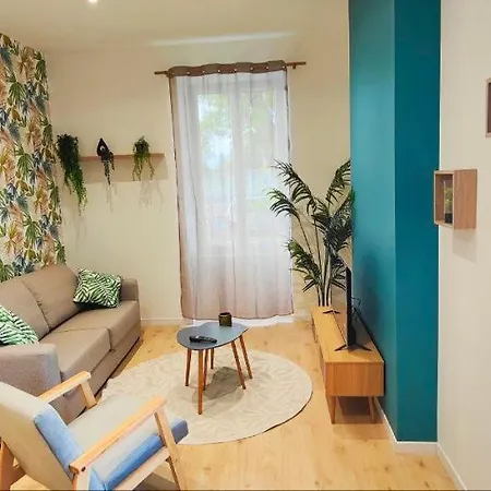Appartement A Theme *