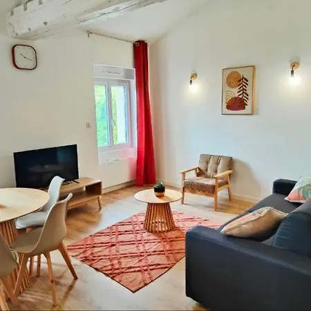 Appartement A Theme