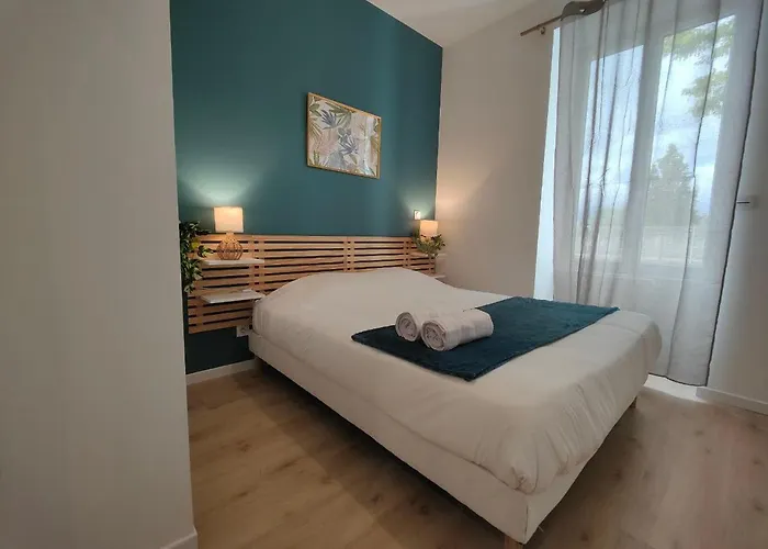 Апартаменты A Theme Клермон-Ферран