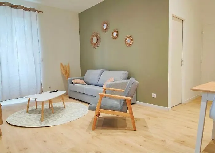 Апартаменты A Theme