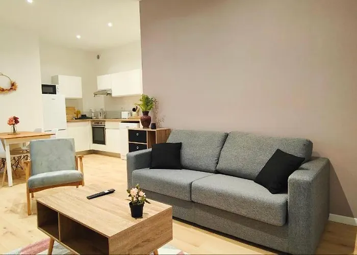 Апартаменты A Theme *