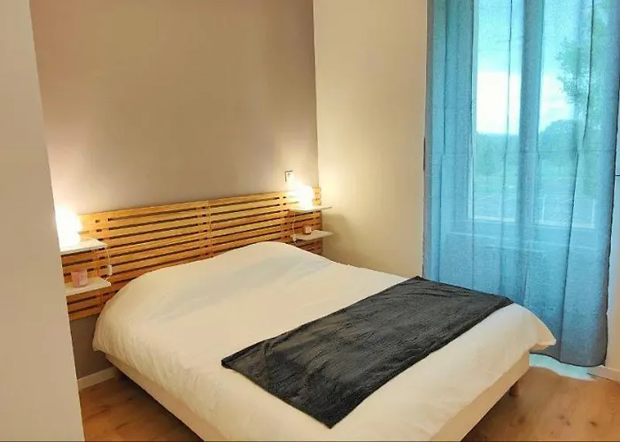 A Theme Апартаменты Клермон-Ферран