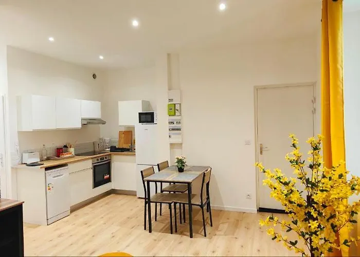 A Theme كليرمونت-فيراند