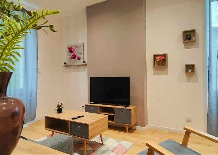 A Theme شقة كليرمونت-فيراند