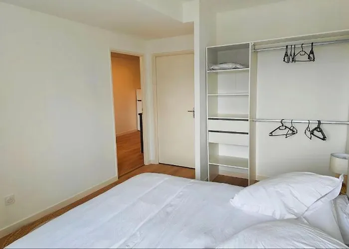 A Theme Клермон-Ферран