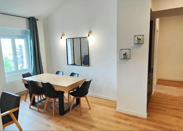 A Theme كليرمونت-فيراند